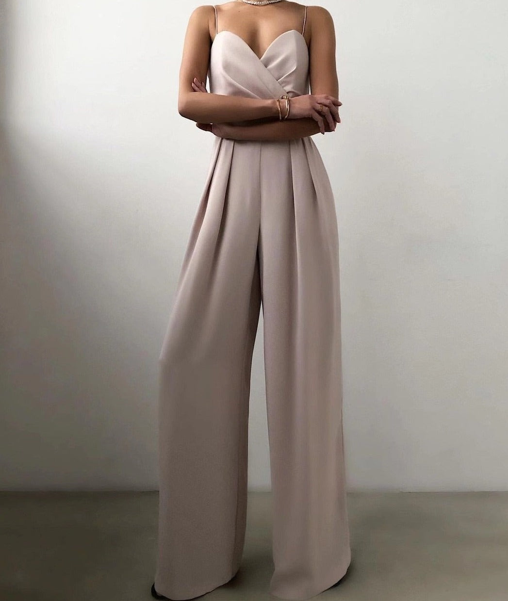 Tuta Elegante Donna con Spalline Sottili | Vestibilità Comoda e Stile Estivo | Zita