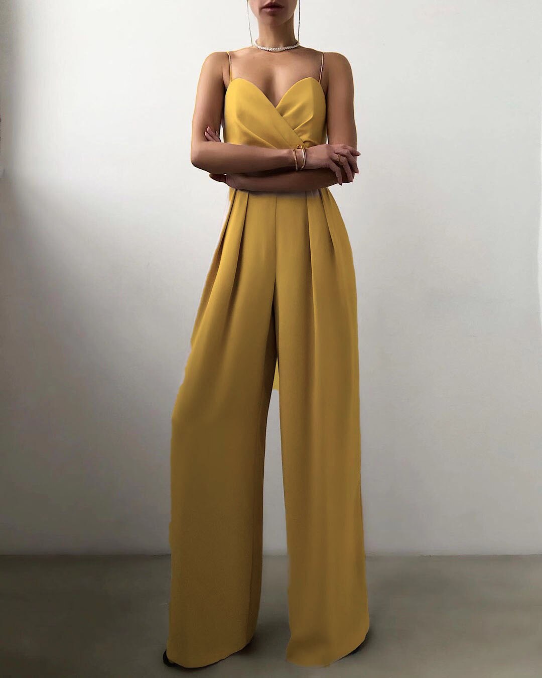 Tuta Elegante Donna con Spalline Sottili | Vestibilità Comoda e Stile Estivo | Zita